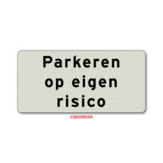 Parkeren op eigen risico.